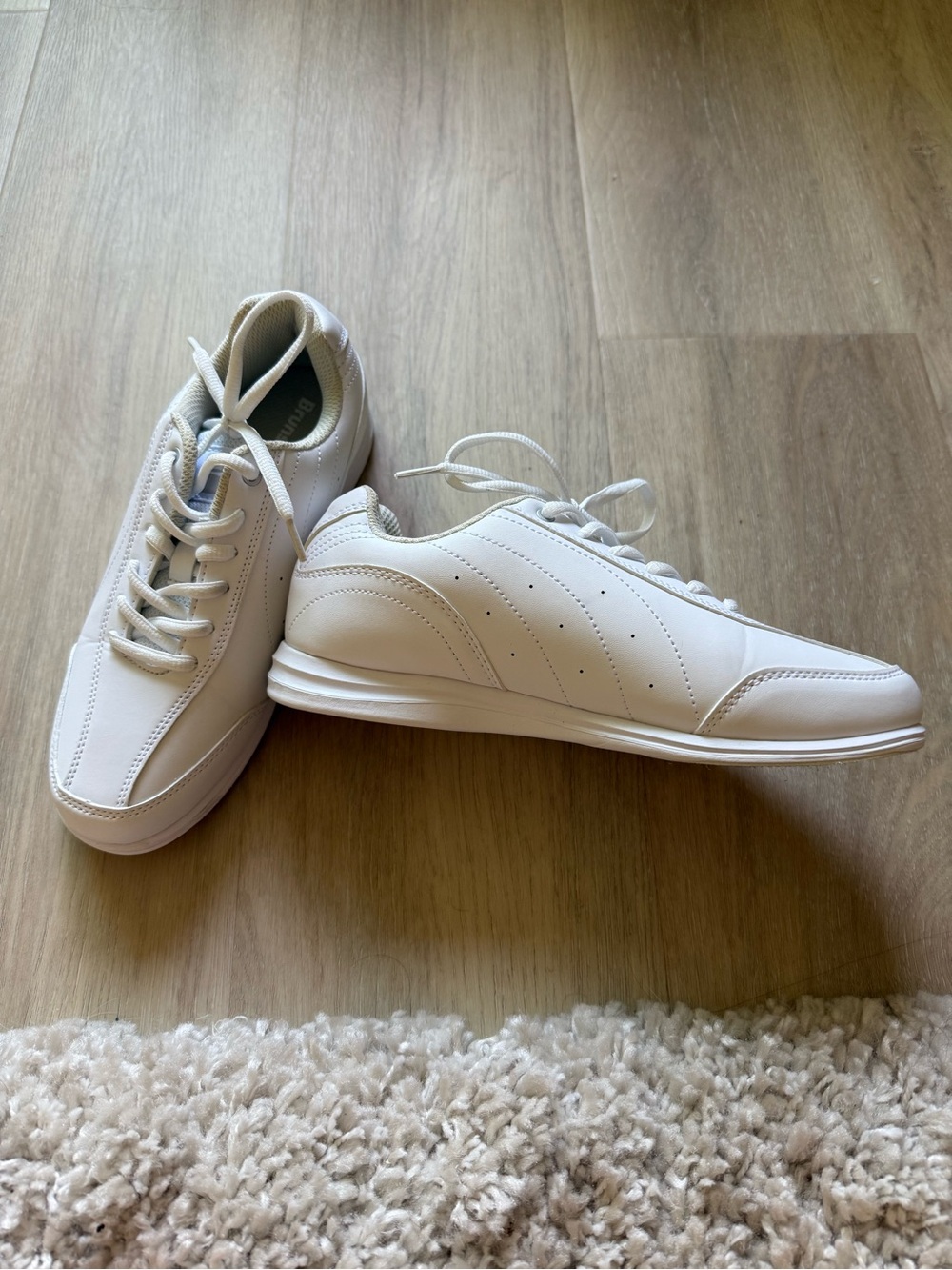 Brunswick mystic women’s bowling shoes size 7.5
